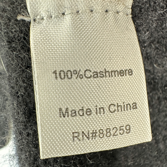 Subtle Luxury | S/M | 100% Cashmere Black Gray Stripe V-Neck Hi-Lo Sweater - Picture 6 of 6